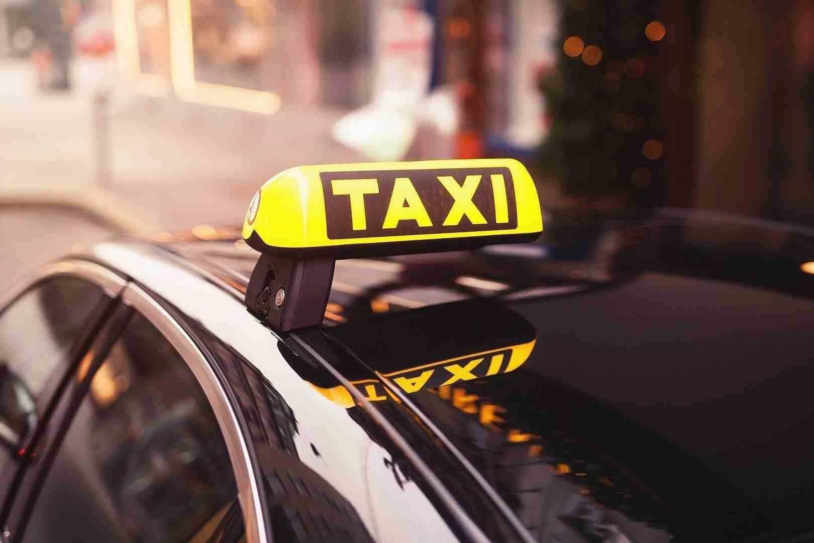 stadstaxi-rotterdam-taxi-bestellen